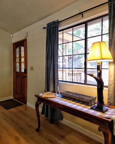Treehouse Cottage — Crestline — photo 5