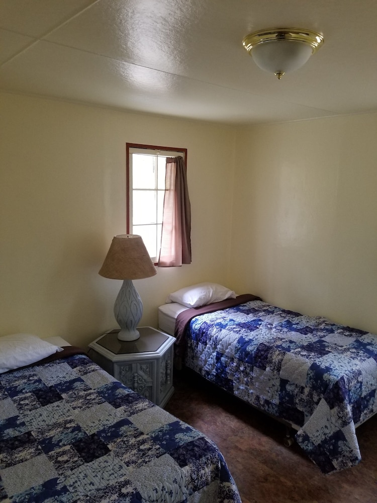 Lakeview Terrace Resort - photo 10