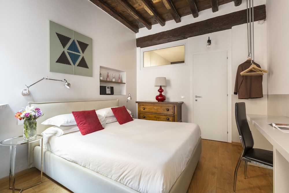 Rome Accommodation Via Giulia — Rome — photo 4