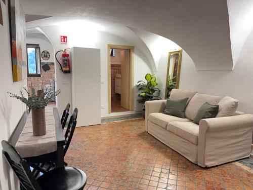 Medieval Experience with Panoramic View — Pigna — photo 2