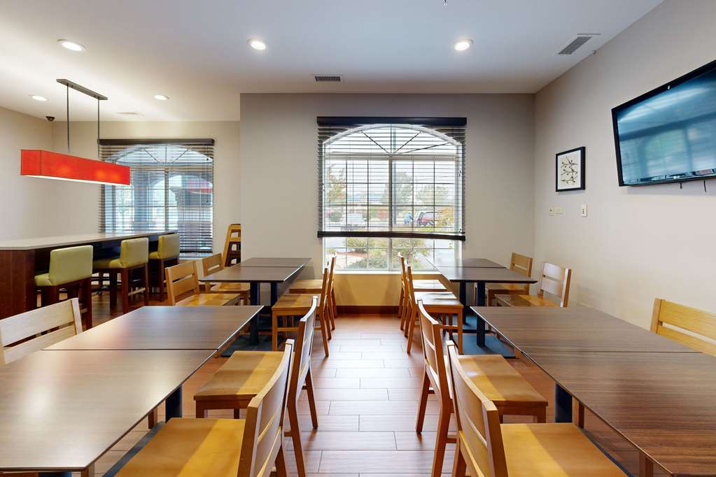 Country Inn & Suites by Radisson Michigan City IN - photo 28