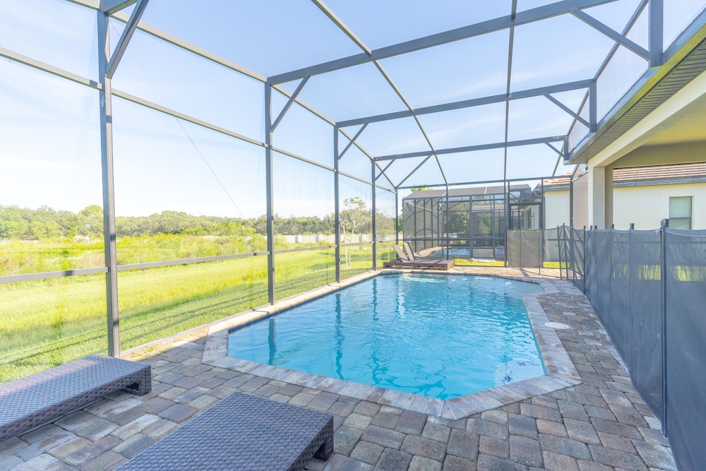 Balmoral Resort 169cc 3 Bedroom Home by RedAwning - photo 22
