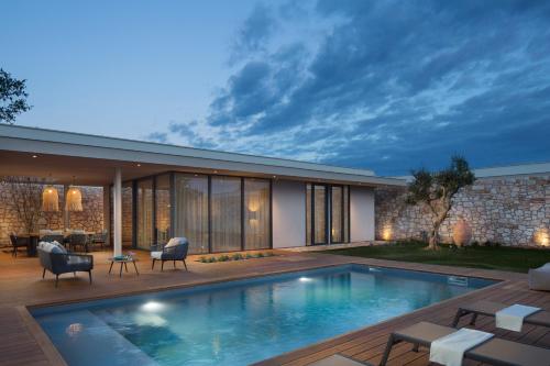 Villa Gaia 3 for 6 people near Vodnjan with heated pool & pet friendly — 4-Star Luxury Hotel in Vodnjan, Croatia