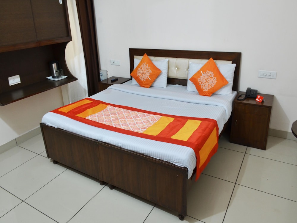 OYO 6298 Motel Divine