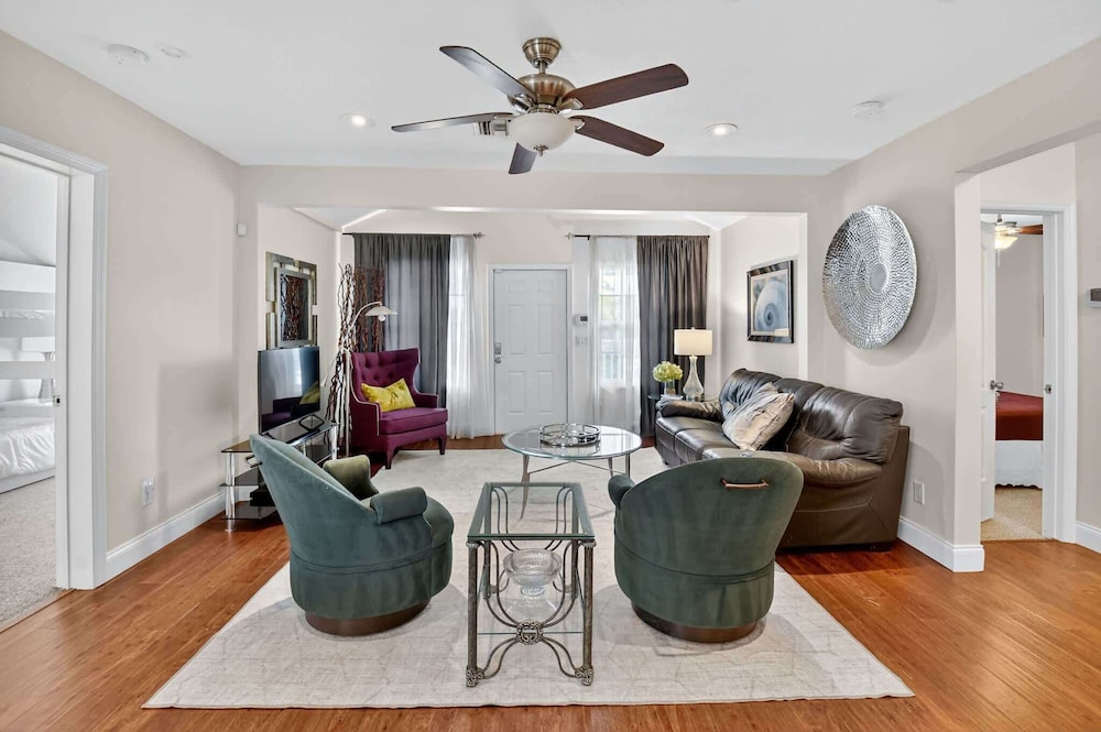 Southern Comfort For 6 Guests — Delray Beach