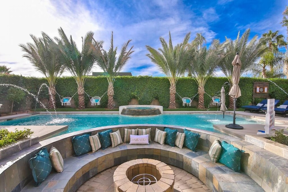 Summer Special Luxury Resort Style Living - photo 44