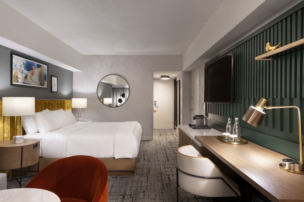 voco Chicago Downtown Riverwalk by IHG - photo 40