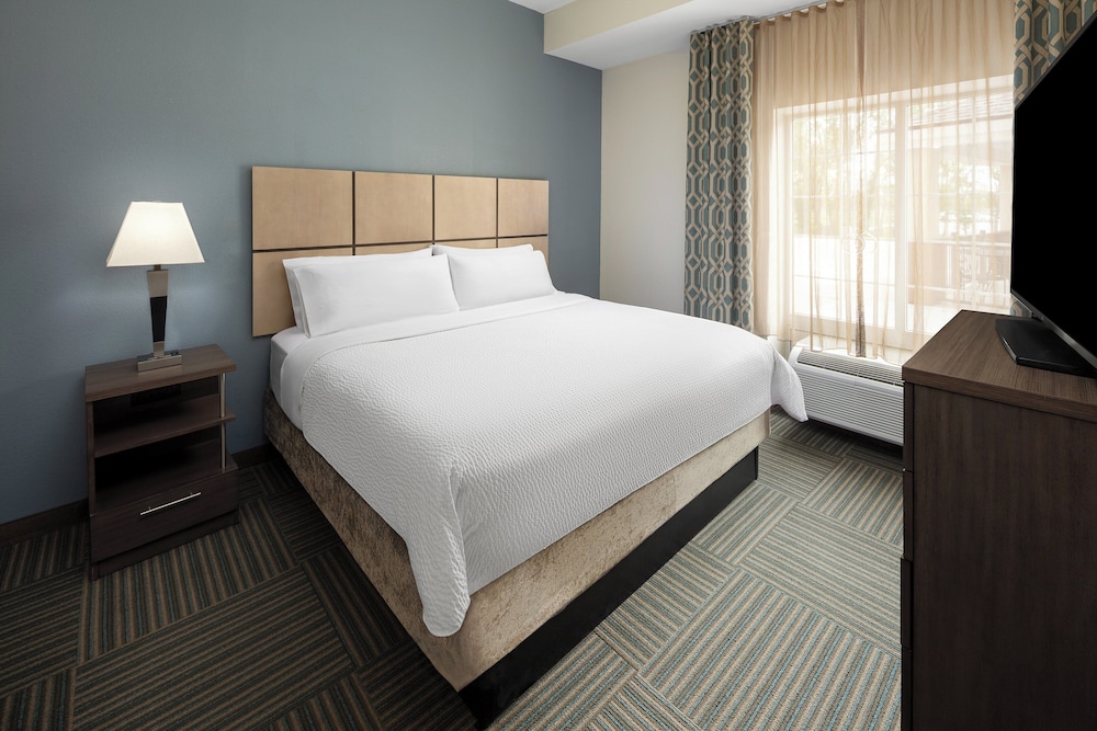 Candlewood Suites Omaha Airport by IHG - photo 17