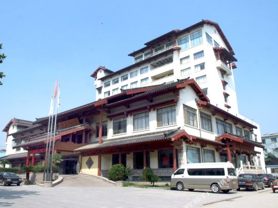 Linqu Hotel — hotel in Linqu