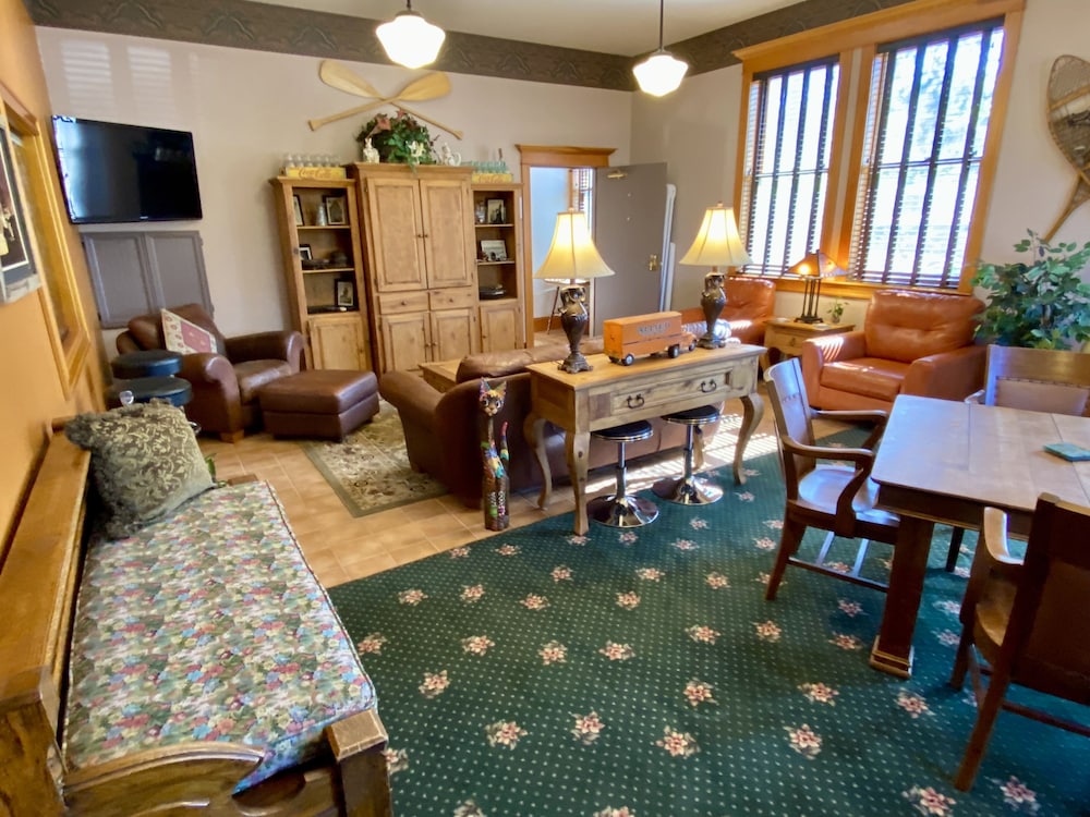 Cripple Creek Hospitality House & Travel Park - photo 51