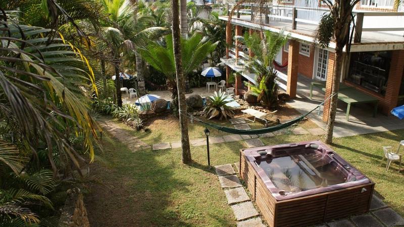 Cocanha Beach Pousadas in Caraguatatuba, Brasil