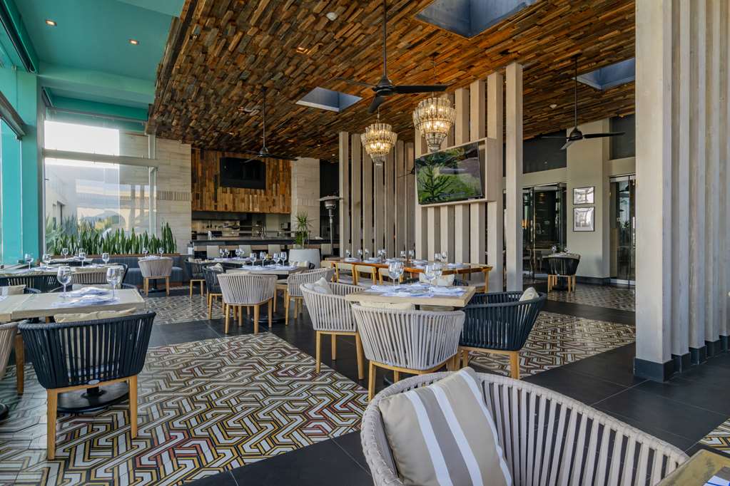 The Restauran Riviera