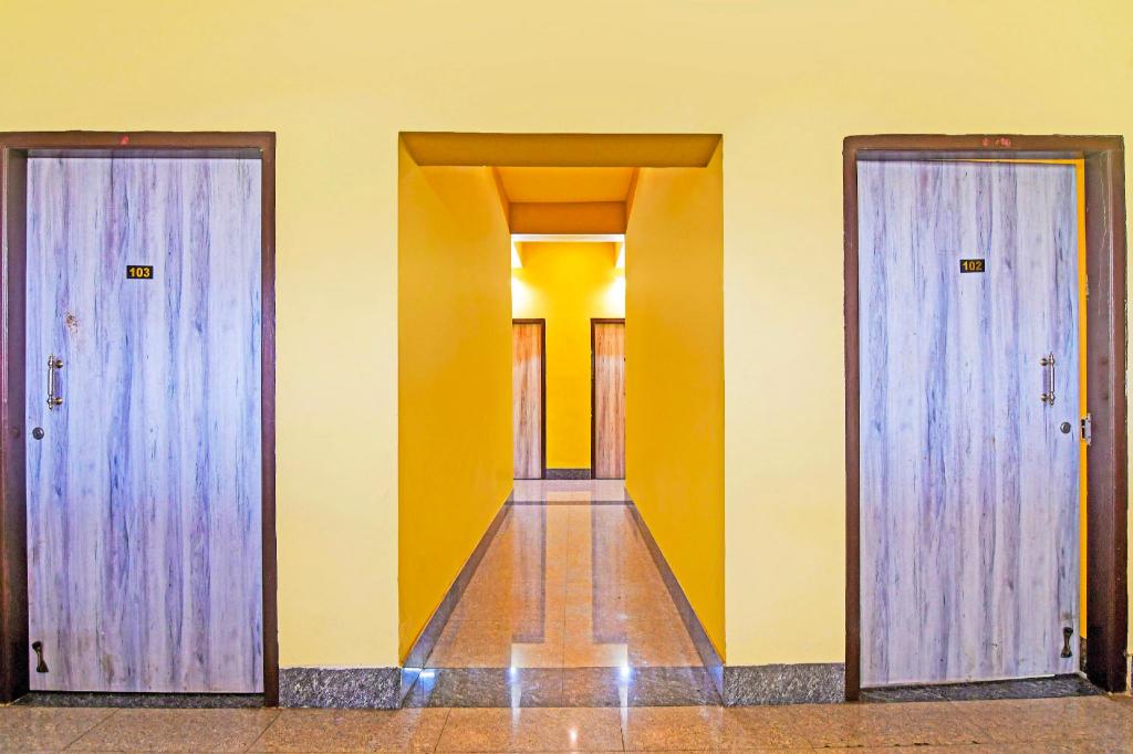 Hotel Newmoon Inn in Bhubaneshwar, India