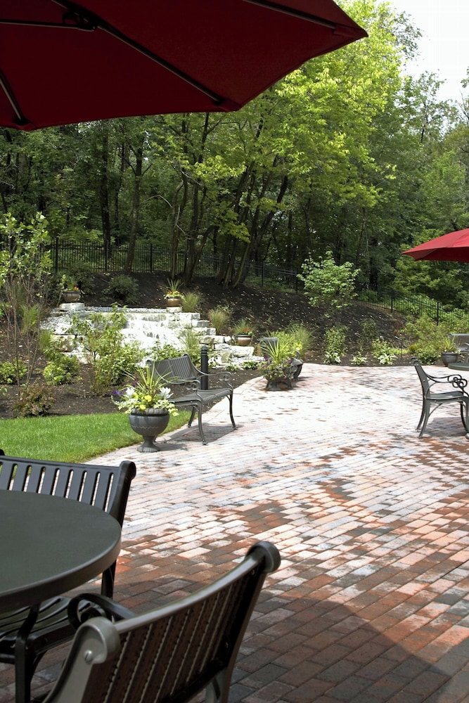 Courtyard by Marriott Pittsburgh Greensburg - photo 36