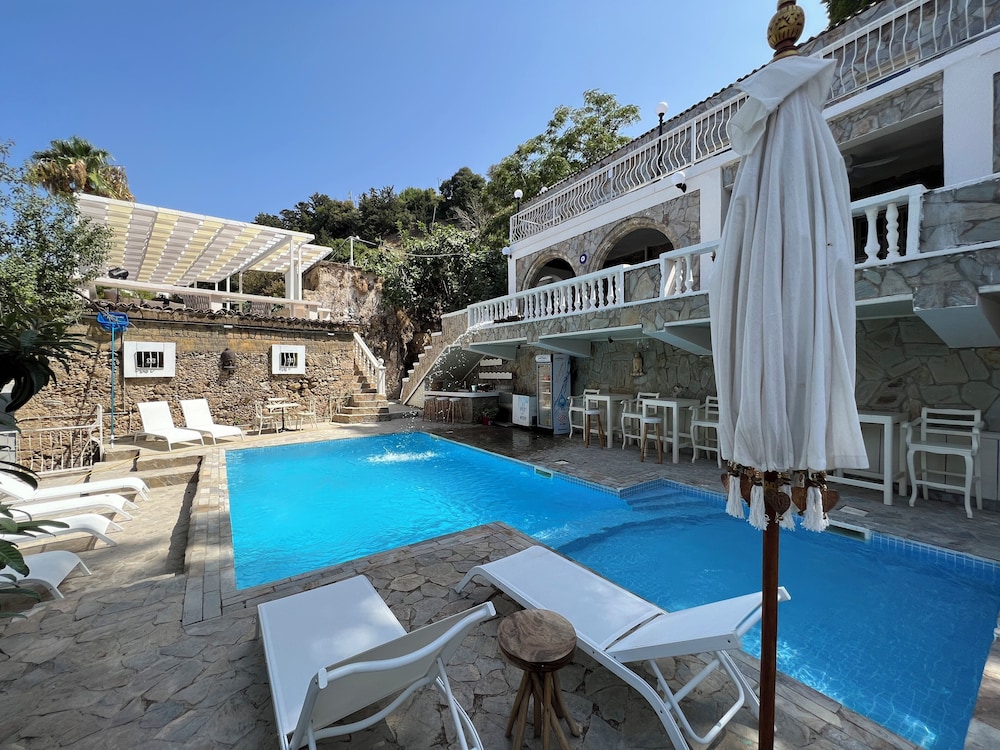 The Old Mill Hotel Lapta — Lapithos