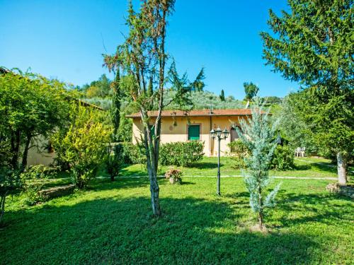 Apartment Il Gelsomino by Interhome — 4-Star Luxury Hotel in Montaione, Italy