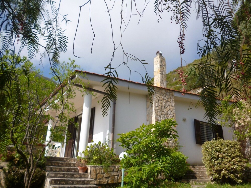 Villino Anna Maria — Itri