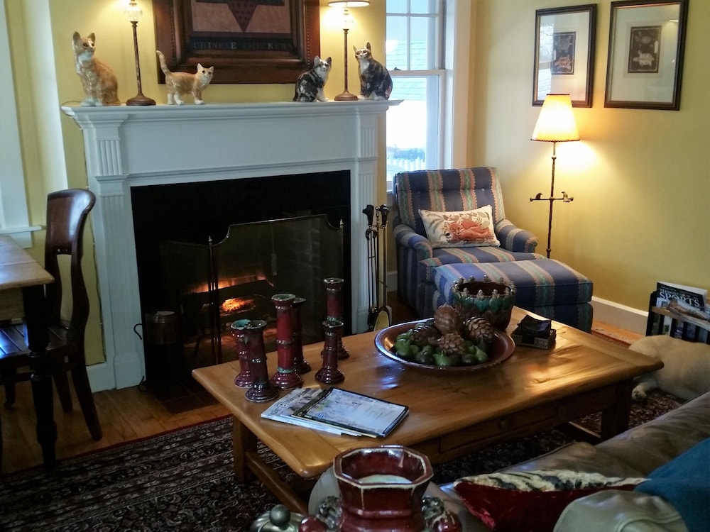 Inn at Clearwater Pond - photo 5