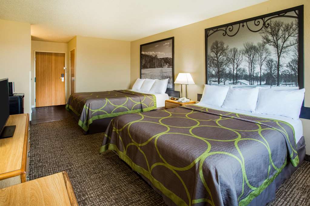 Super 8 by Wyndham Remington - photo 6