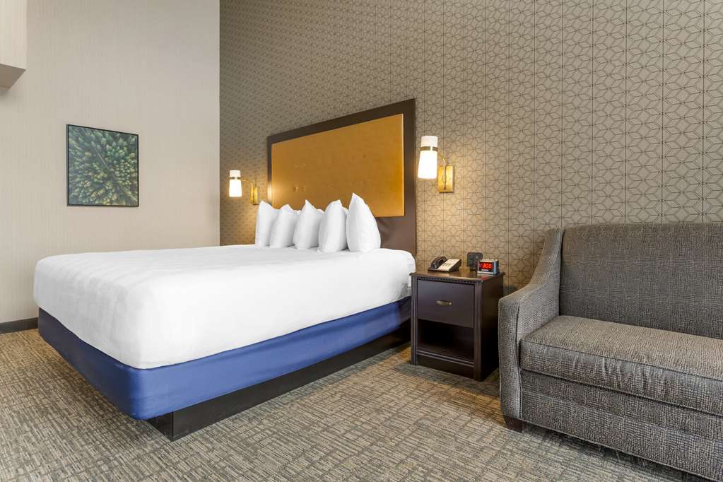 Best Western Plus Grant Creek Inn - photo 29
