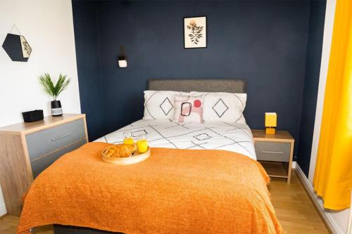 Haydock Cozy 2 Bedroom Home with Free Parking — 4-Star Luxury Hotel in Haydock, United Kingdom