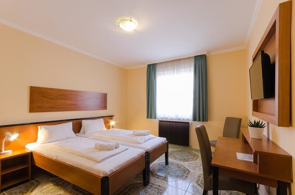 Richter Pansion - carbon neutral hotel in Budapest