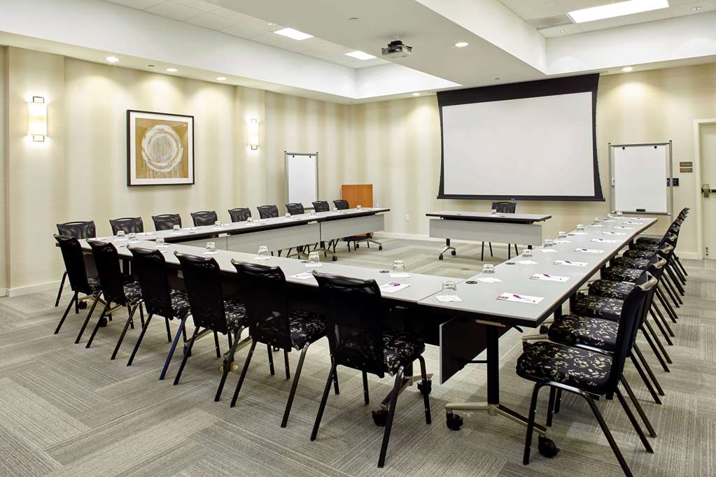 Hyatt Place Miami Airport East - photo 41