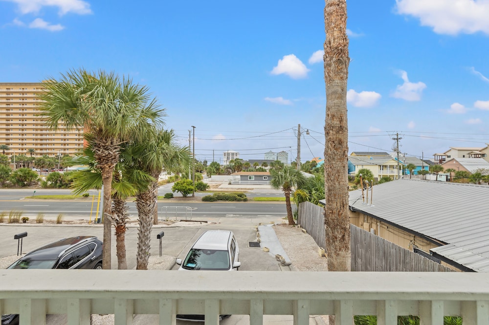 Sago by the Sea: 2 bed 2.5 bath Retreat Steps From the Beach Sleeps 7 - photo 67