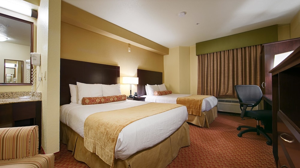 Spark by Hilton Orlando near SeaWorld - photo 13
