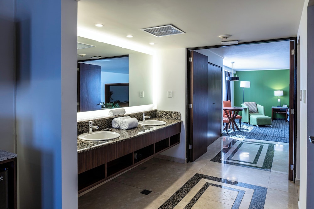 Holiday Inn Ciudad De Mexico Trade Center by IHG