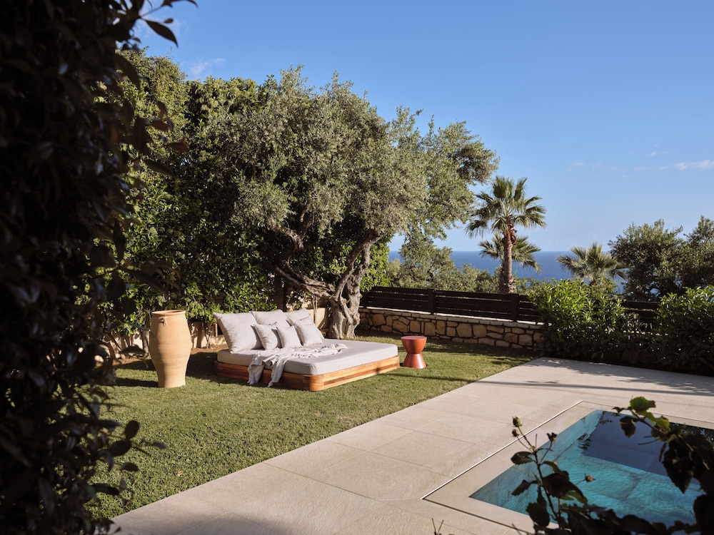 Cielo villas An Authentic Mediterranean Living — 4-Star Luxury Hotel in Zakynthos, Greece