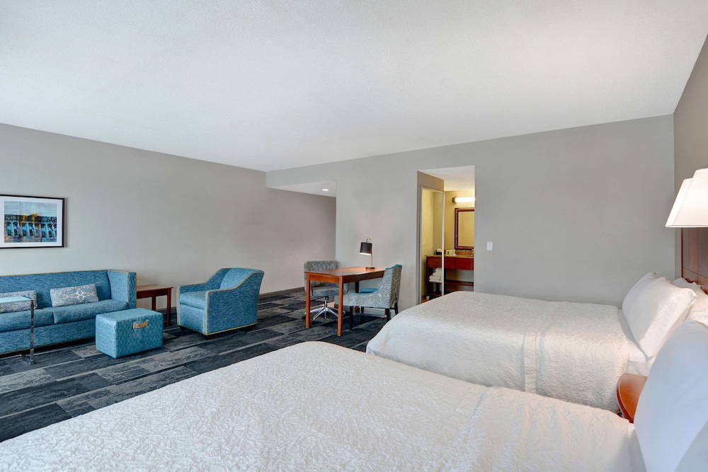 Hampton Suites Birmingham Hoover - photo 11