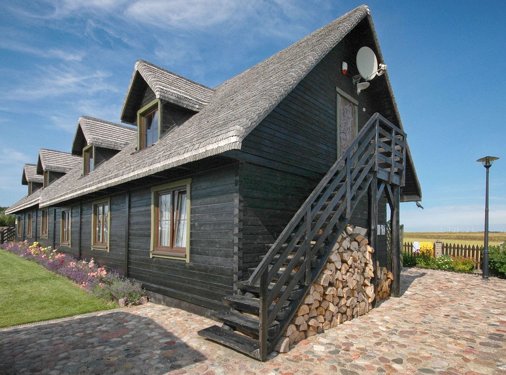 Cozy Studio 2 at the Seaside Agrotourism in Darlowo, Poland