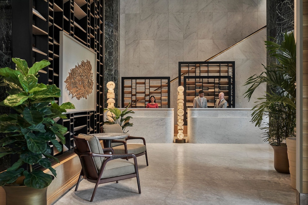 Four Seasons Hotel New Orleans - photo 2