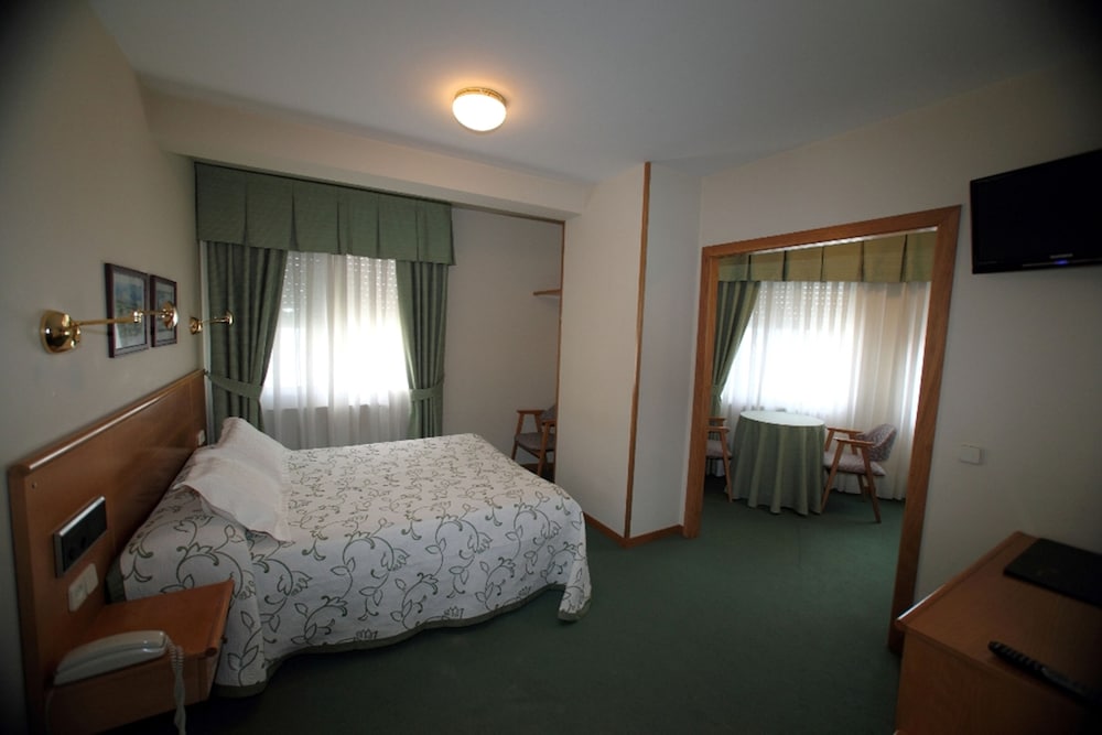Hotel Ramos — hotel in Silleda