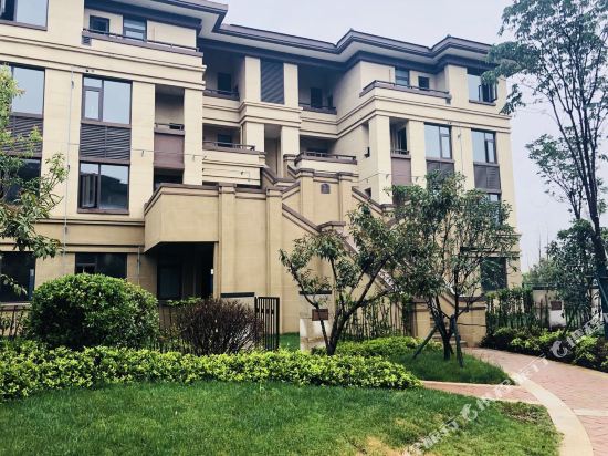 Floral Hotel Yunmo Yishe Villa in Qingping, People's Republic of China