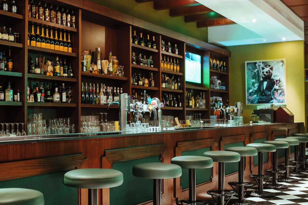 מזון ומשקאות