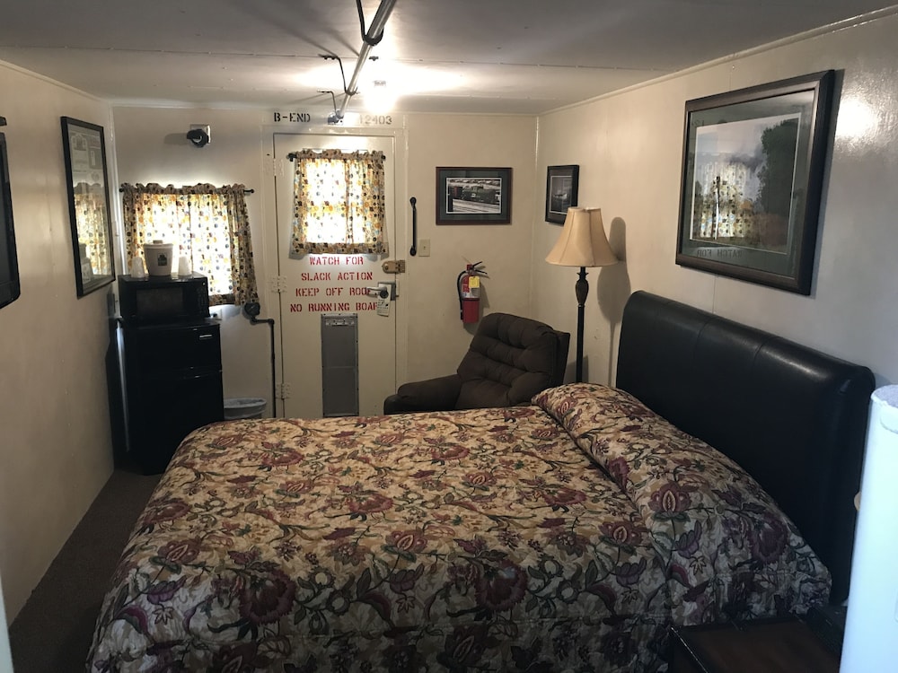 The Evergreen Inn Motel and RV Park - photo 3