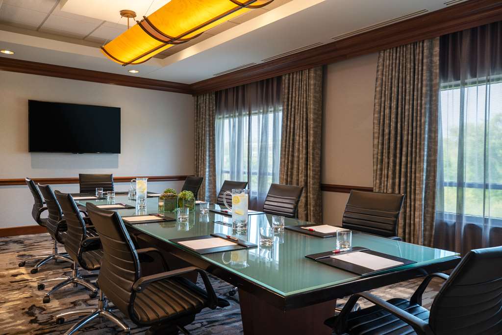 Hyatt Regency Coralville - photo 55