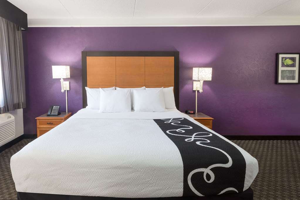 Baymont by Wyndham Greenville Woodruff Rd - photo 5