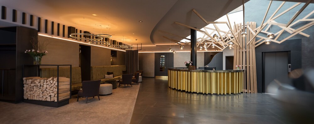 Parkhotel Schmid - last minute hotel in Adelsried
