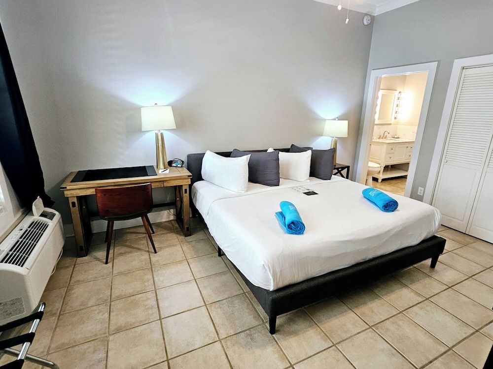 Bishop Hotel Key West - photo 17