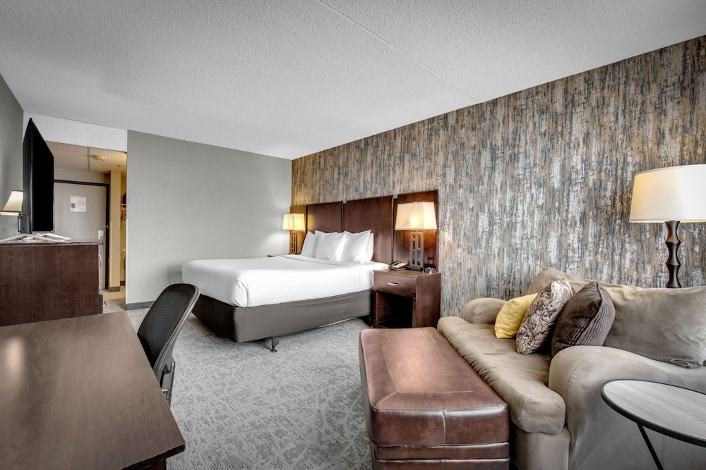 The Academy Hotel Colorado Springs - photo 17