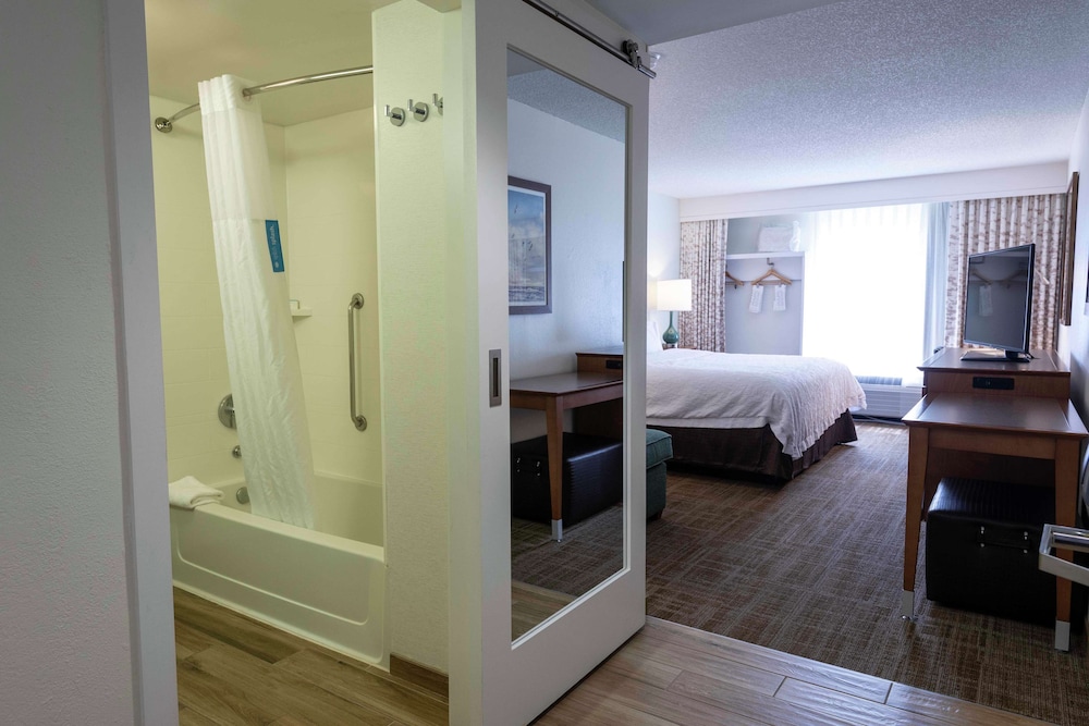 Hampton Inn Boca Raton - photo 40