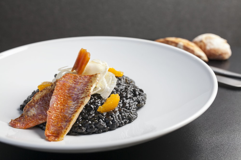 מזון ומשקאות