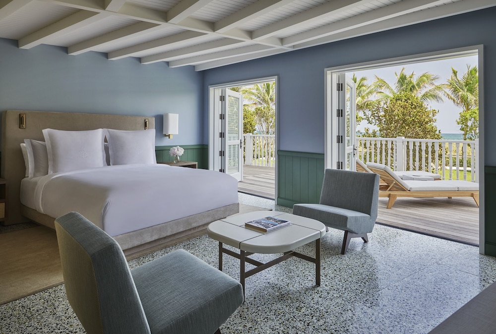 Four Seasons Hotel at The Surf Club - photo 24