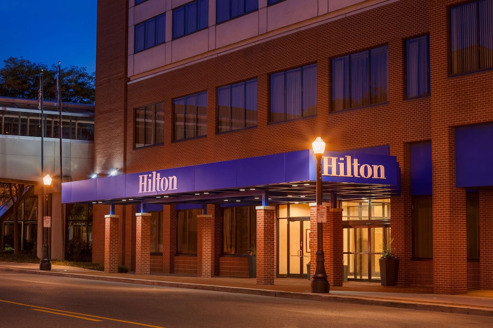 Hilton Fort Wayne at the Grand Wayne Convention Center - photo 2