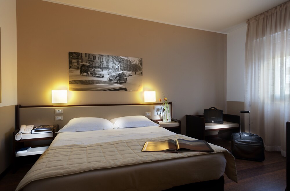 Astoria Palace Hotel in Palermo, Italy