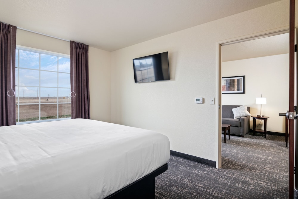 Cobblestone Inn & Suites Yuma - photo 29