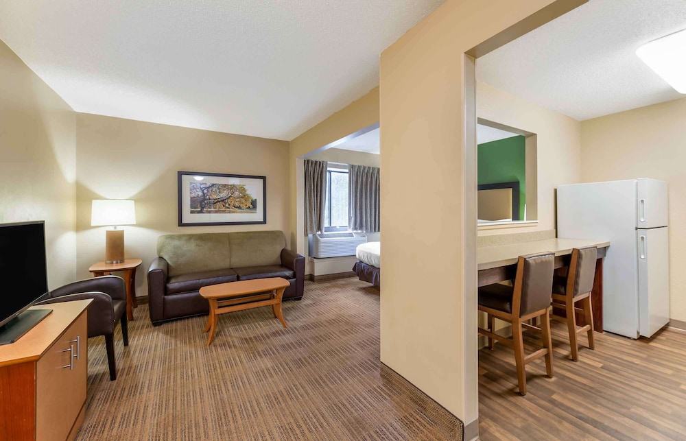 Extended Stay America Suites Cleveland Westlake - photo 14